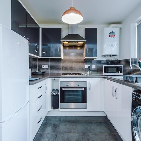 Chic 2 Bed House With Garden & Free Parking Manchester Exterior foto