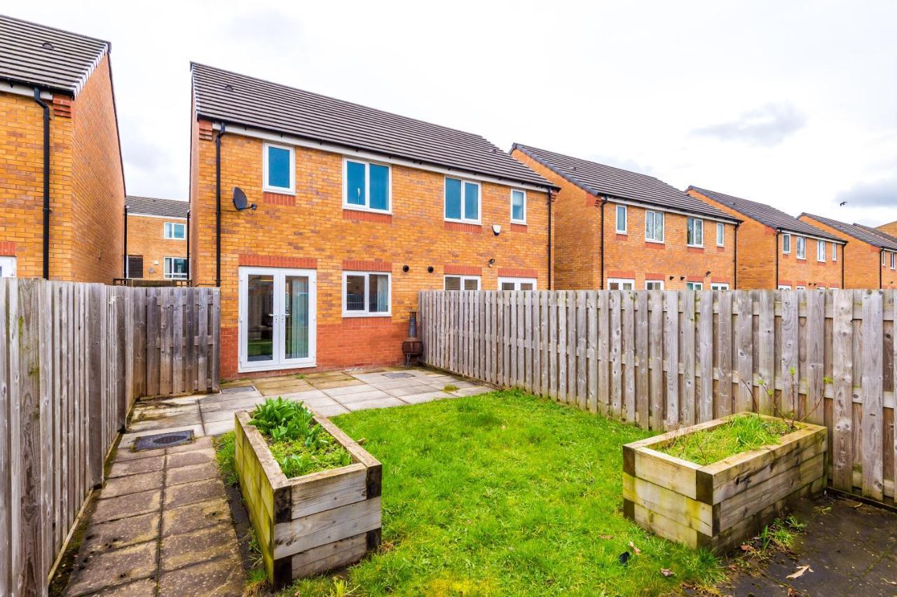 Chic 2 Bed House With Garden & Free Parking Manchester Exterior foto